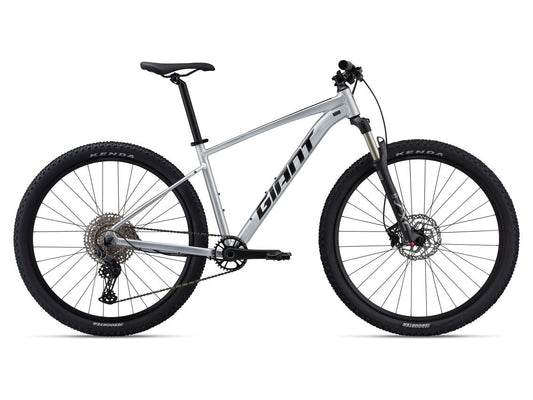 Bicicleta mtb giant TALON 0 MY24