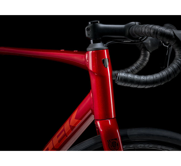 TREK Domane AL 2 Gen 4 ROJO